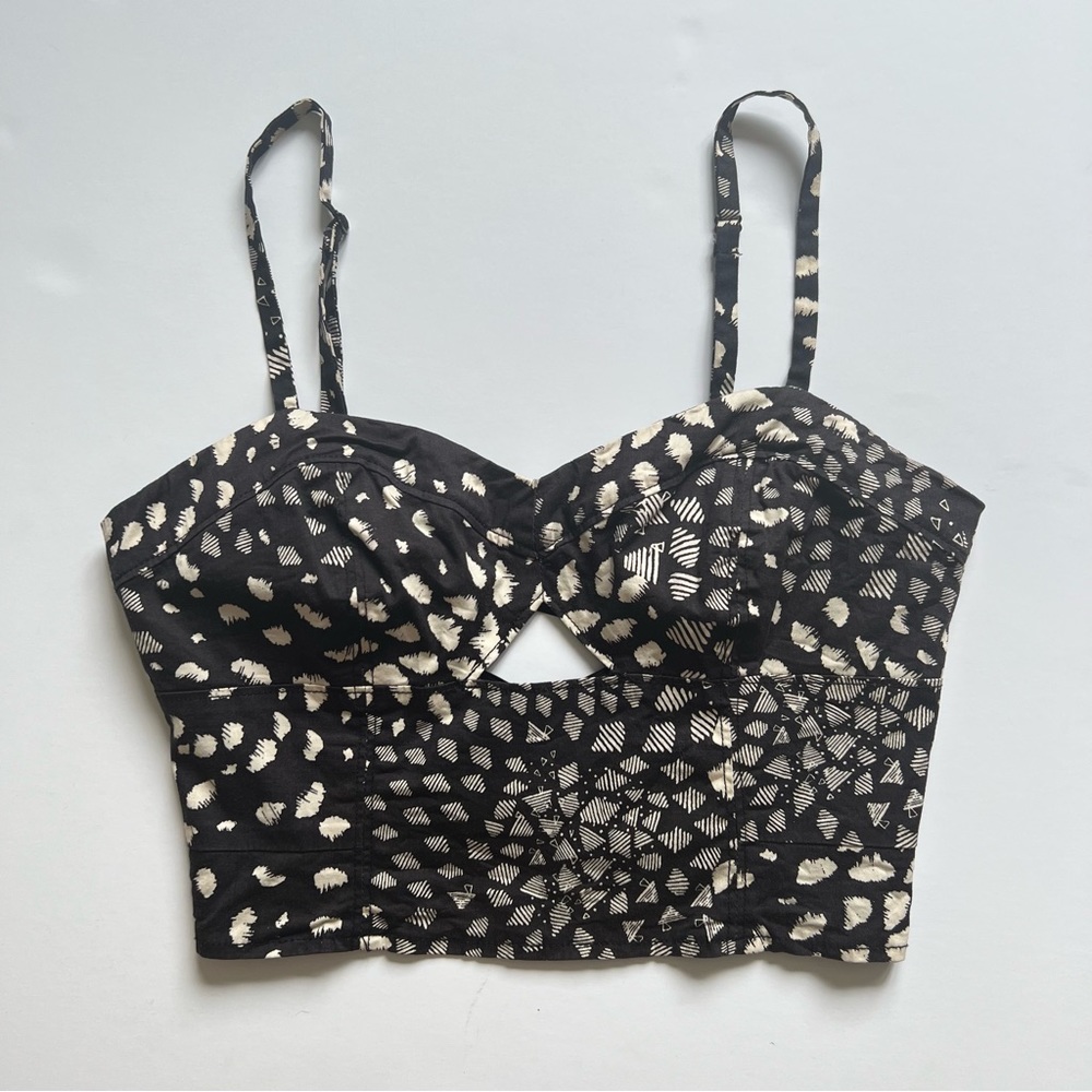 Silence + Noise Urban Outfitters Printed Cutout Strappy Crop Top - Size Small S